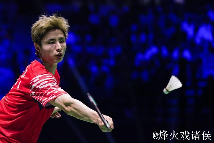 世界羽联总决赛：石宇奇直落两局击败昆拉武特挺进决赛